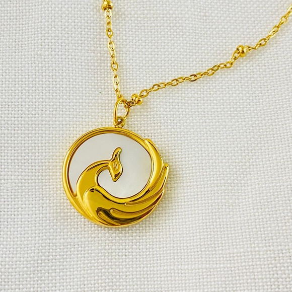 Sea Shell Pendant Phoenix Cameo Chain Necklace - Picture 7 of 8